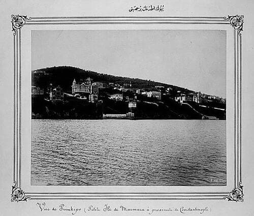 Büyükada kıyısı ve yerleşimi, 1880–1893 tarihî görünümü